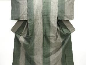 縞織り出し縦節紬着物